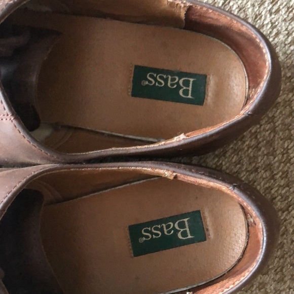 GH Bass & Co. Genuine Bucs casual dress shoes - Picture 8 of 14